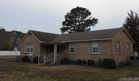207 Lawrence St., Murfreesboro, NC 27855