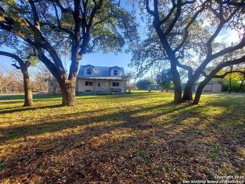 6051 BABCOCK RD, San Antonio, TX 78240