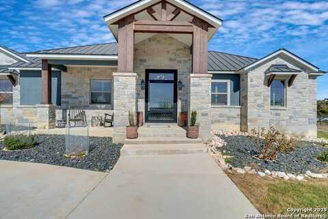 938 Malbec Loop, Canyon Lake, TX 78133