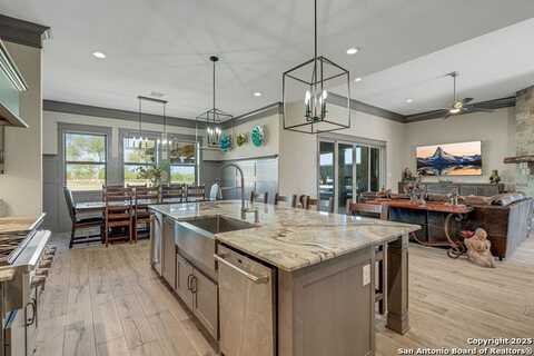 938 Malbec Loop, Canyon Lake, TX 78133