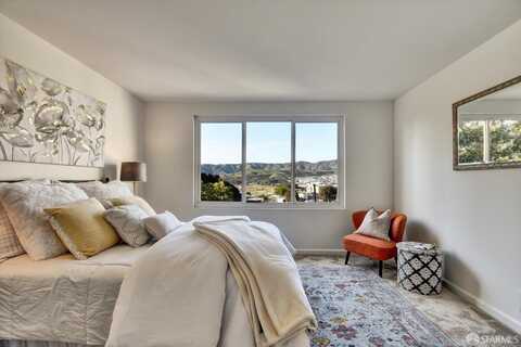 5 Lois Lane, San Francisco, CA 94134