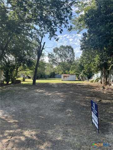 1865 Lee Street, New Braunfels, TX 78130