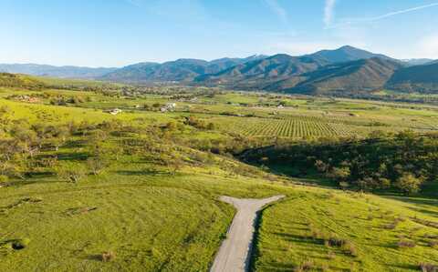 520 N Valley View Road, Ashland, OR 97520