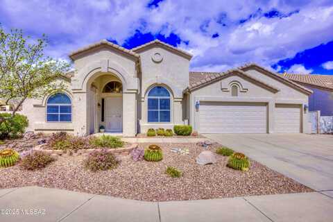 250 W Milbrae Springs Drive, Oro Valley, AZ 85755
