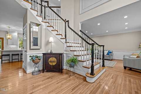 105 Aberson Court, Cary, NC 27519