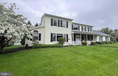 316 E MEADOW DRIVE, MECHANICSBURG, PA 17055