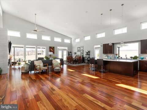 4110 WESTON DRIVE, KNOXVILLE, MD 21758