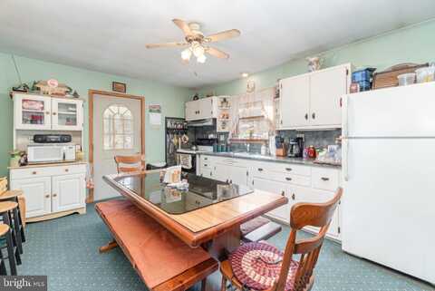 37 ROARING CREEK PRESERVE FOREST, CATAWISSA, PA 17820