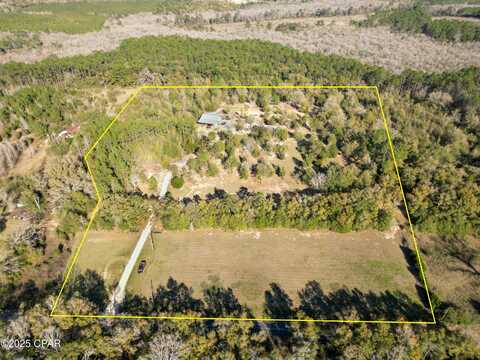 1591 River Road, Caryville, FL 32427
