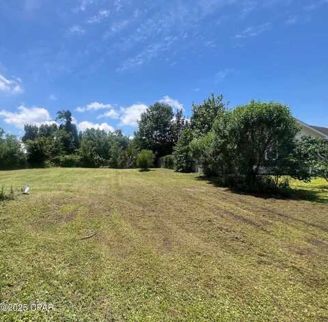 905 W 3rd Street, Lynn Haven, FL 32444