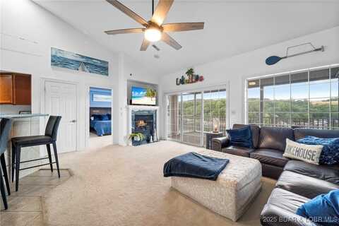 68 Lighthouse Road, Lake Ozark, MO 65049