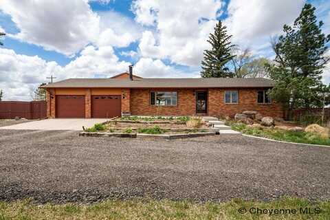 1190 CARPENTER PL, Cheyenne, WY 82007