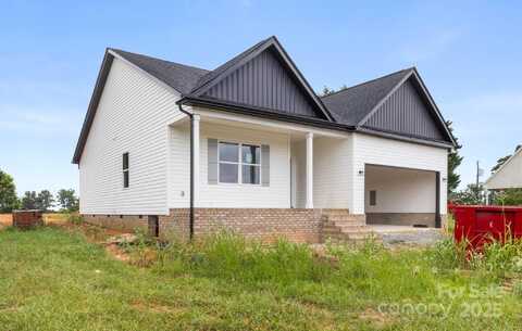 244 Little Wilkesboro Road, Harmony, NC 28634
