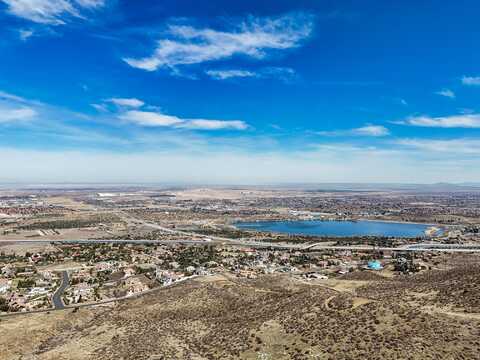 Vic High Spring Tierra S, Palmdale, CA 93551