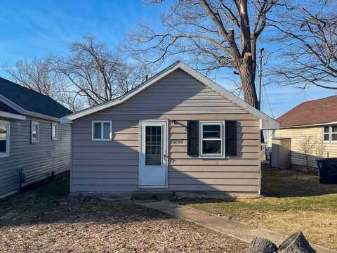3152 BANK Drive, Erie, PA 16505