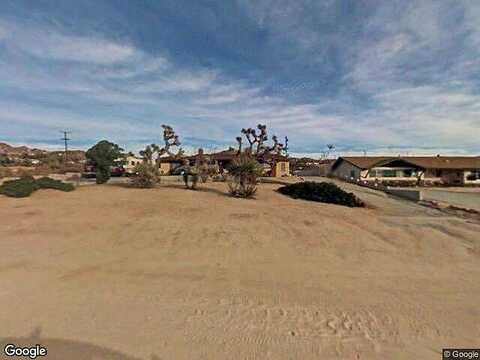 Warren, YUCCA VALLEY, CA 92284