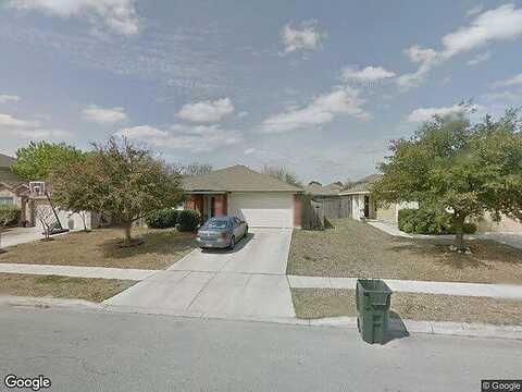 Interlachen, SELMA, TX 78154