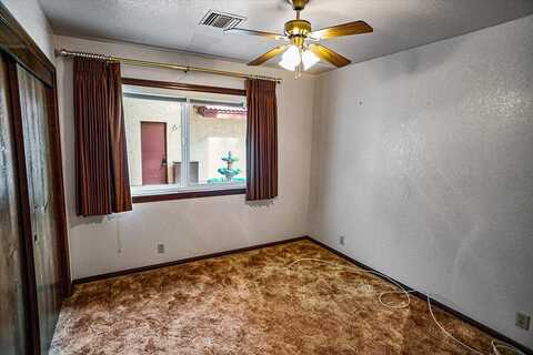 30Th, PALMDALE, CA 93551