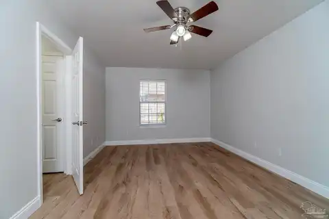 Harlington, CANTONMENT, FL 32533