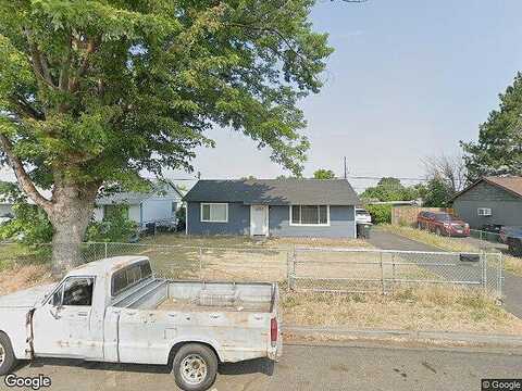 Grand, MOSES LAKE, WA 98837