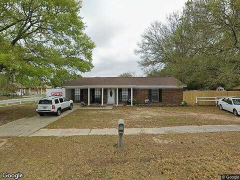 Patricia, PENSACOLA, FL 32526