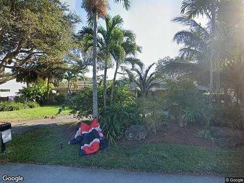 144Th, PALMETTO BAY, FL 33158