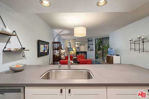 Kings, WEST HOLLYWOOD, CA 90069