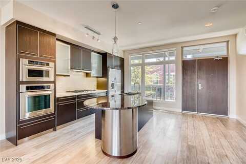 8925 W Flamingo Road, Las Vegas, NV 89147