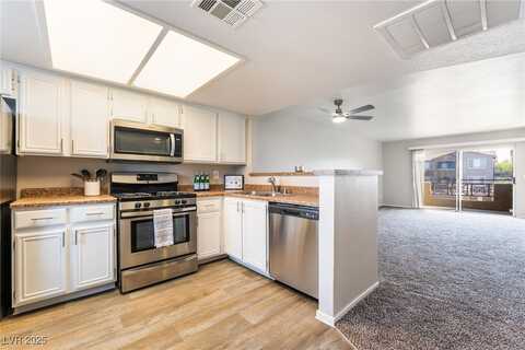 8070 W Russell Road, Las Vegas, NV 89113