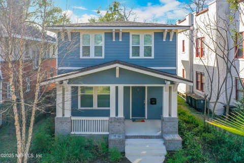 College, JACKSONVILLE, FL 32204