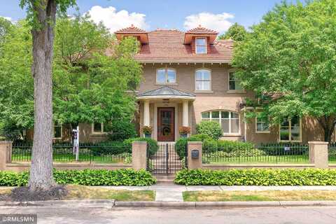 Summit, MINNEAPOLIS, MN 55403