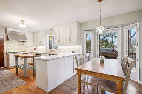 Minnehaha, WAYZATA, MN 55391