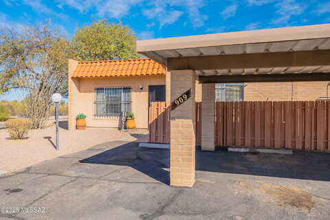 Pantano, TUCSON, AZ 85710