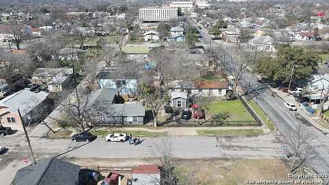 Chupaderas, SAN ANTONIO, TX 78207