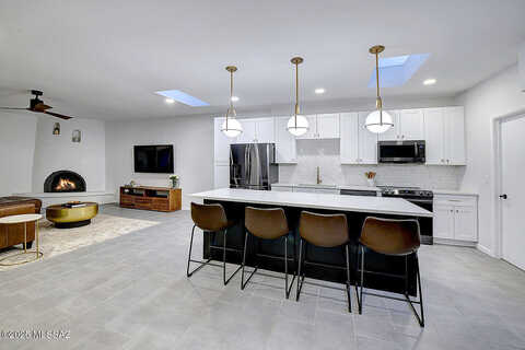 Territory, TUCSON, AZ 85750