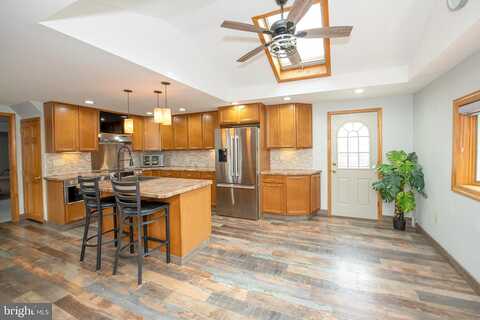 Babylon, HORSHAM, PA 19044