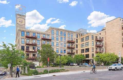 Portland, MINNEAPOLIS, MN 55401