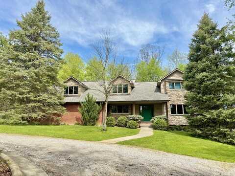 5557 N Territorial Road, Ann Arbor, MI 48105