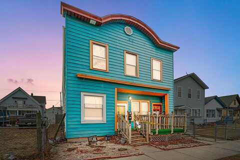 7Th, MILWAUKEE, WI 53204