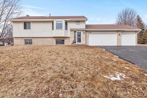 Fox, DELANO, MN 55328
