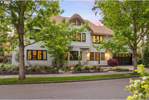 28Th, PORTLAND, OR 97212