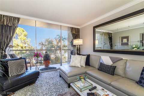 Royal Crest, LAS VEGAS, NV 89169