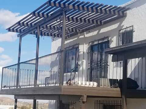 Holm, NOGALES, AZ 85621