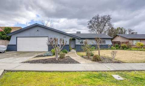 Mckenzie, FRESNO, CA 93727