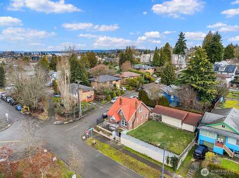 35Th, SEATTLE, WA 98118