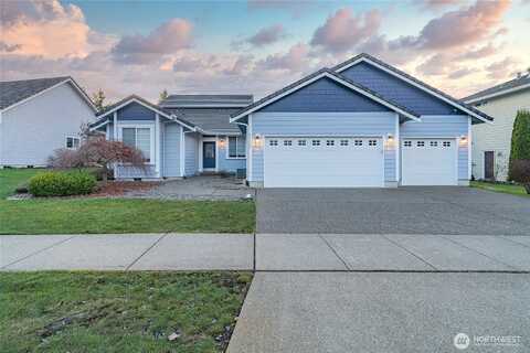 Campus Green, LACEY, WA 98516