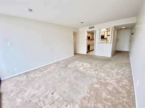Main, HOUSTON, TX 77002