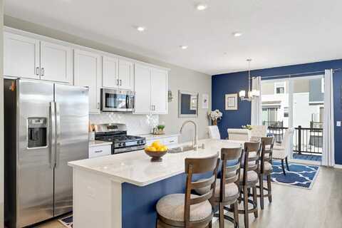 Roselyn, VICTORIA, MN 55386