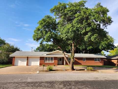 113 E 23rd Street, Littlefield, TX 79339