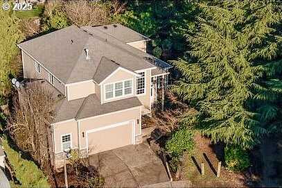 White Salmon, WEST LINN, OR 97068